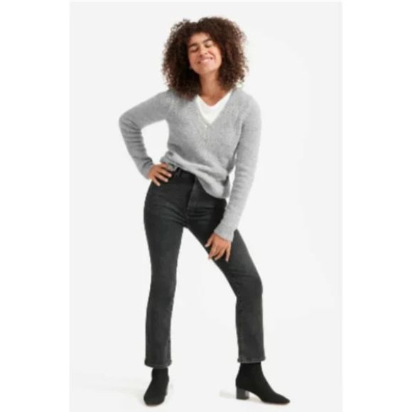 Everlane Sweaters - Everlane The Teddy V Neck Wool Blend Boucle in Heather Gray‎ NWT Size XXS